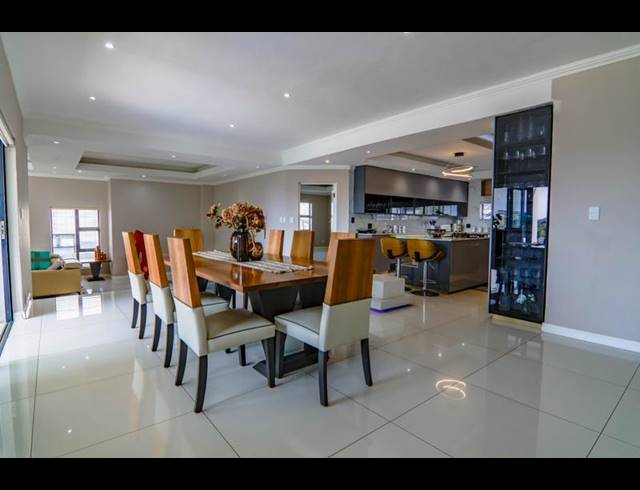 6 BEDROOM PROPERTY TO RENT IN COPPERLEAF ESTATE